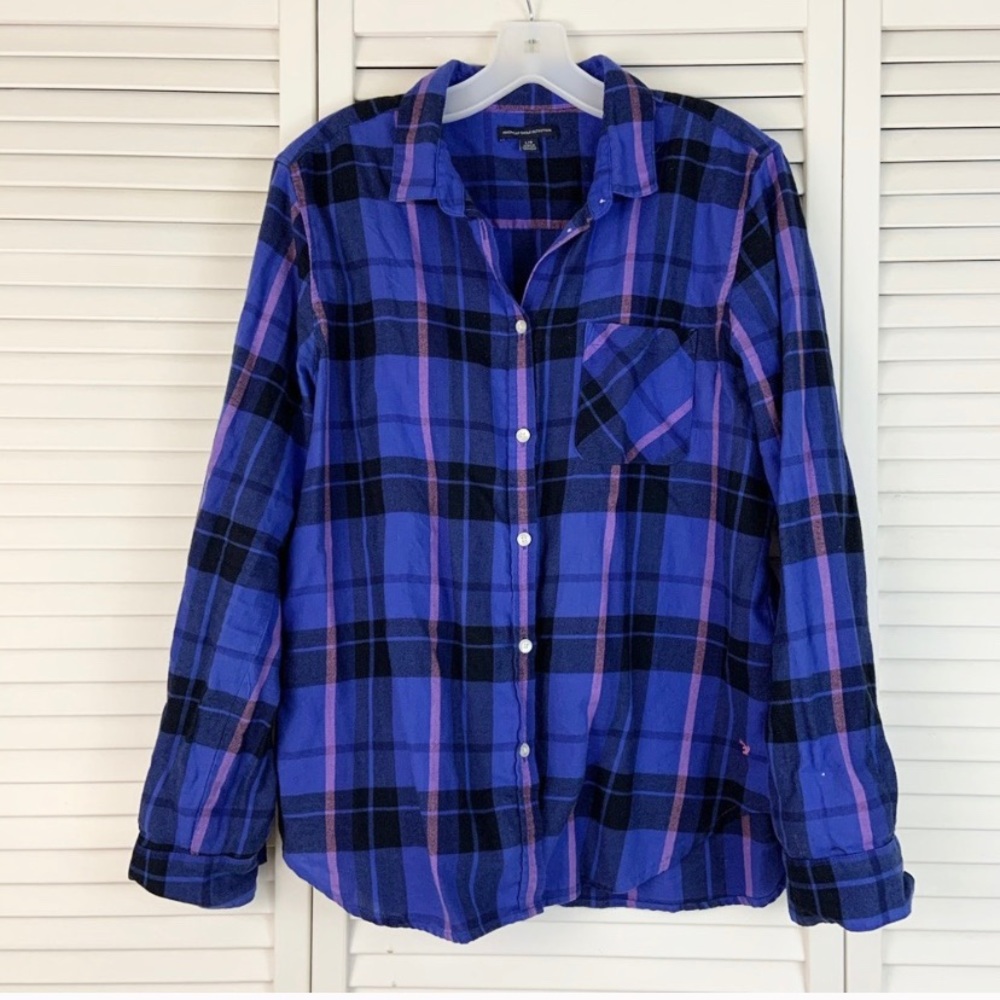 WORN 2X AE Soft Oversized Plaid Button Down Shirt